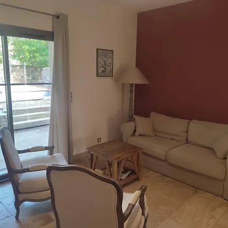 25 Сasa de vacaciones *